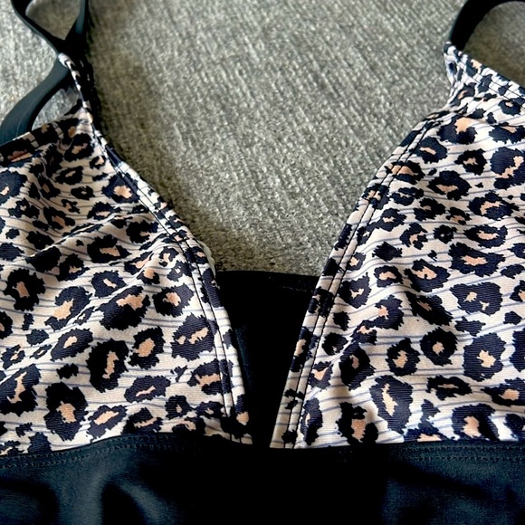 New tankini top very cute black with leopard print trim - Picture 5 of 9